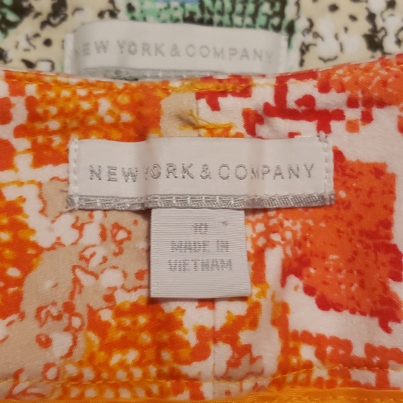 3 Pairs of New York & Co and Loft Shorts- all Size 10 - Picture 6 of 8